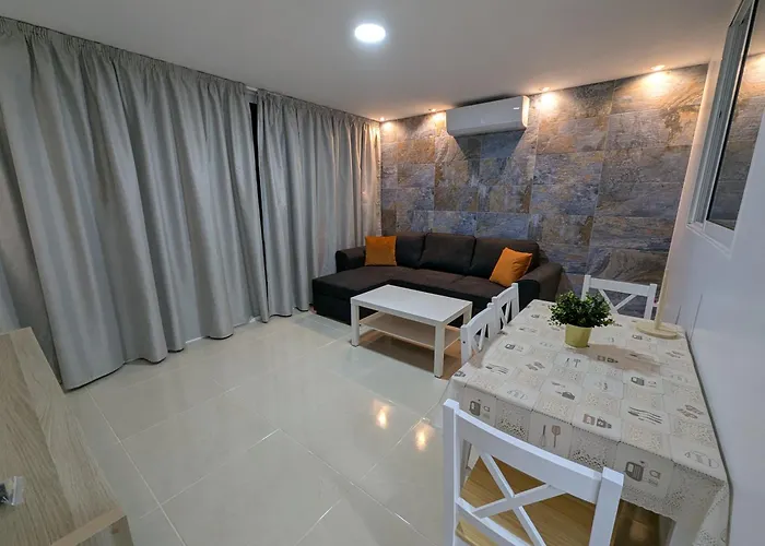 Apartamentos Anau K & L- Playa Del Ingles - Yumbo