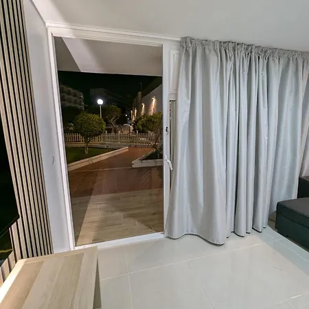 Apartment Anau K & L- - Yumbo